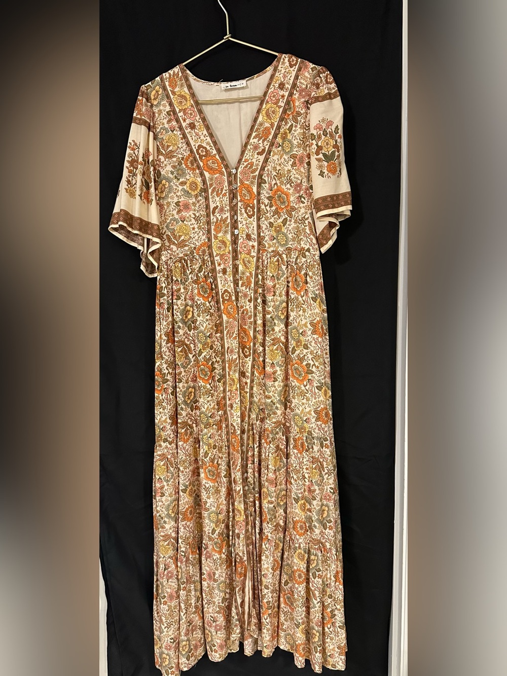Boho Floral V-Neck Maxi Dress in Cream and Orange